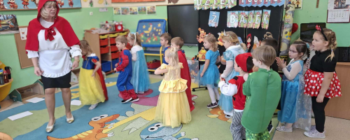 Dzień postaci z bajek